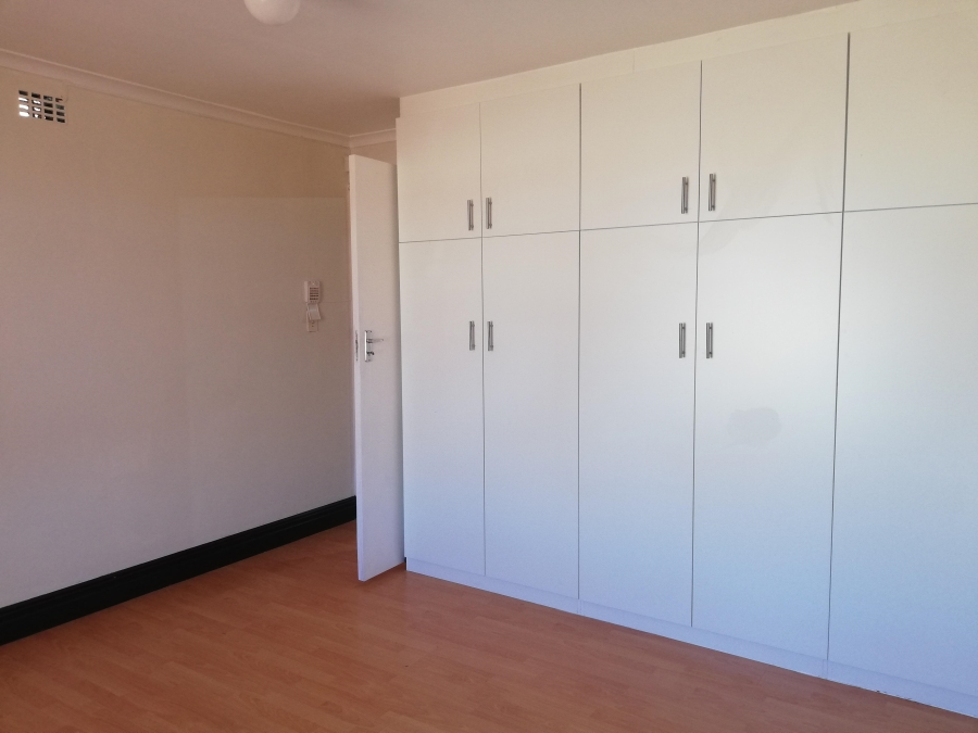 2 Bedroom Property for Sale in Crawford Western Cape